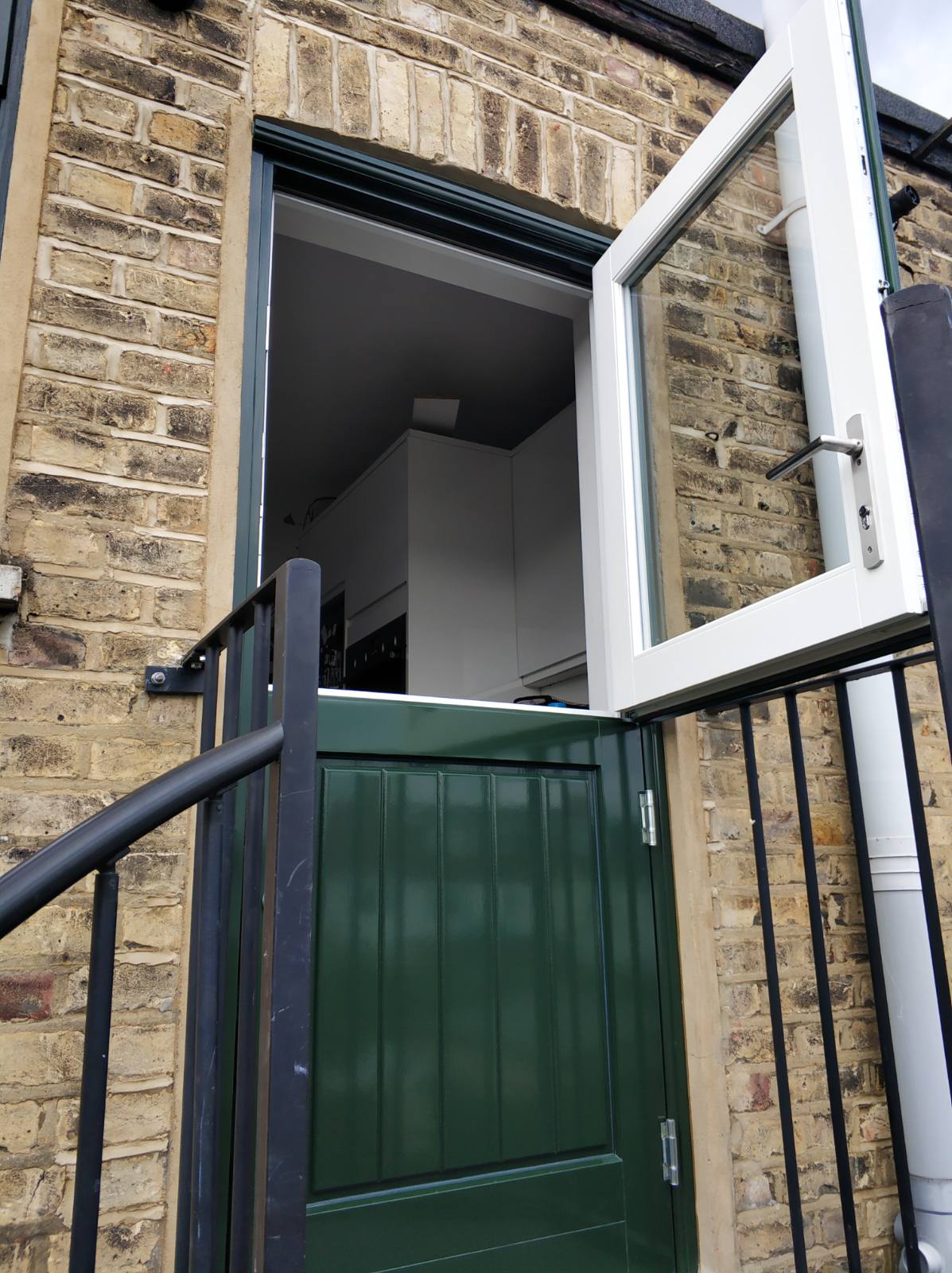 dark green and white stable door